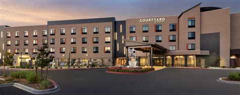 marriott hotels in petaluma ca.